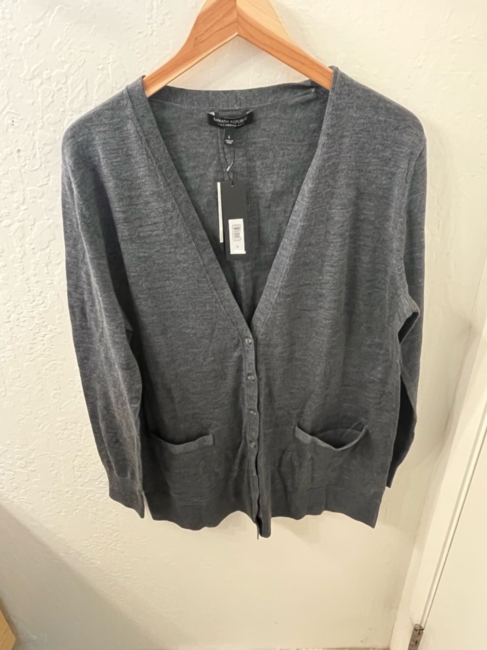 Banana Republic 100% Merino Wool Charcoal Gray V-Neck Button Front Long Cardigan
